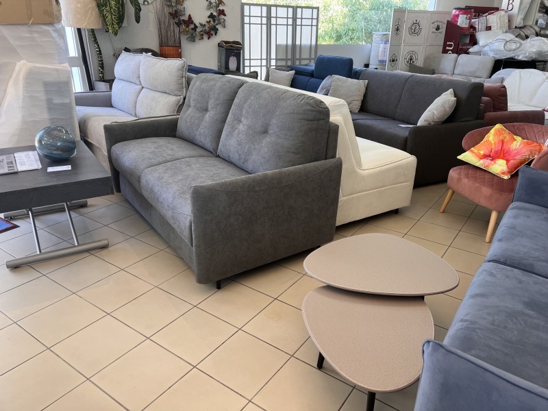 Canapés-lits confortable systeme rapido convertible à Bandol dans le Var