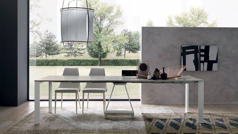 Console ouverte pour la salle à manger à Six Fours les Plages